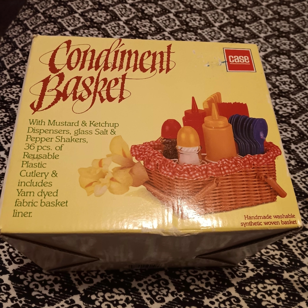 Case Condiment Basket Set